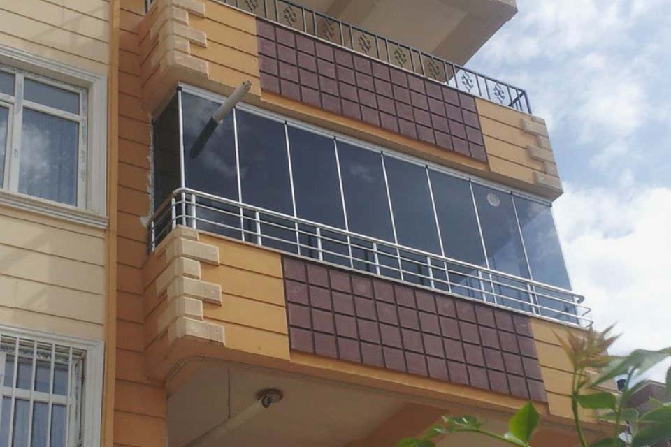 Katlanır Cam Balkon Sistemleri