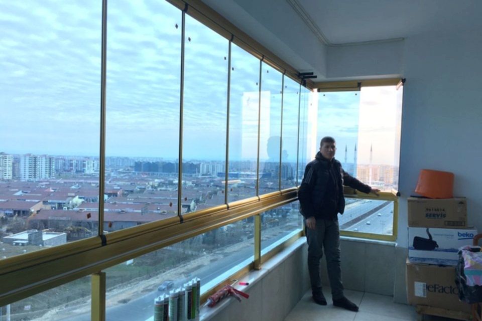 Katlanır Cam Balkon Sistemleri