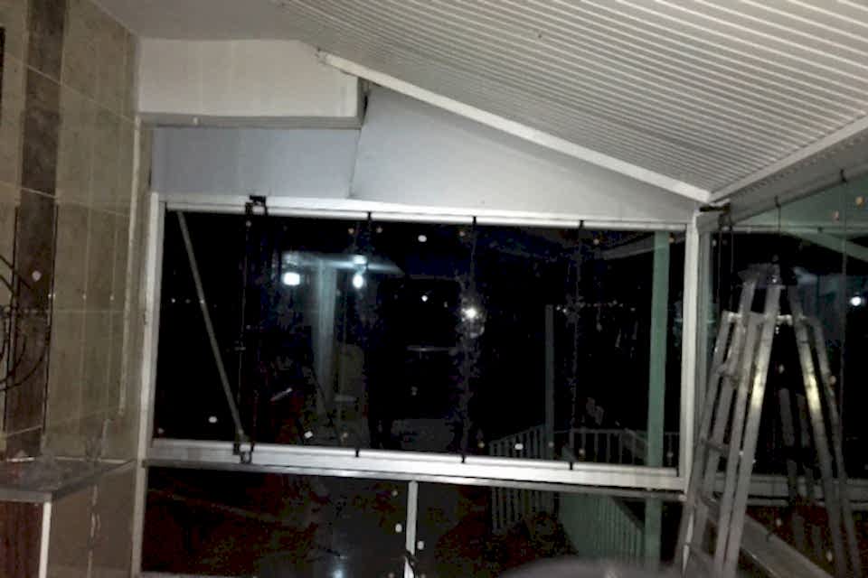 Katlanır Cam Balkon Sistemleri